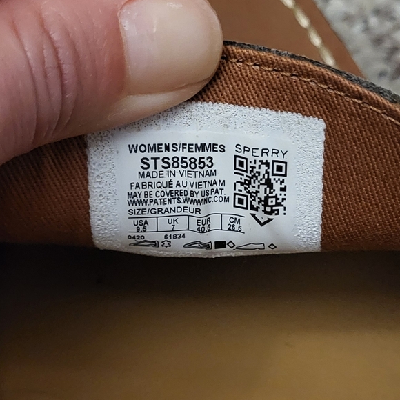 Sperry penny loafers, great condition! Size 9.5 - Picture 7 of 9